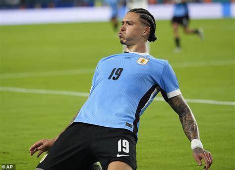 Darwin Nunez, forward .